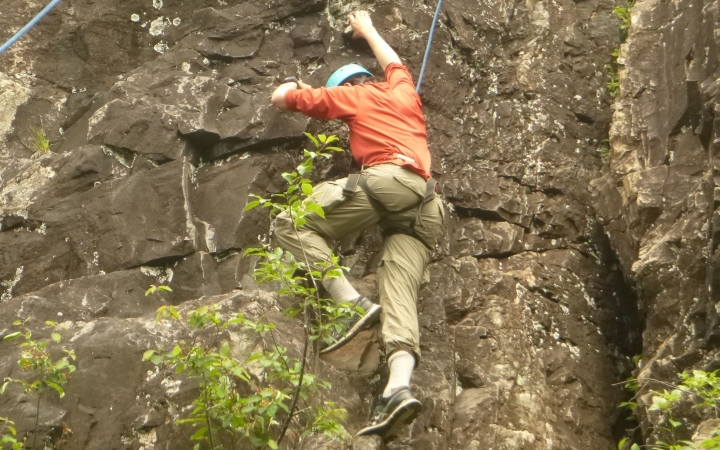 gap year rock climbing program for young adults 